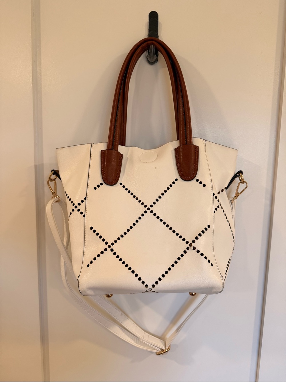 Louenhide White Laser Cut Tote with Crossbody Strap & Pouch